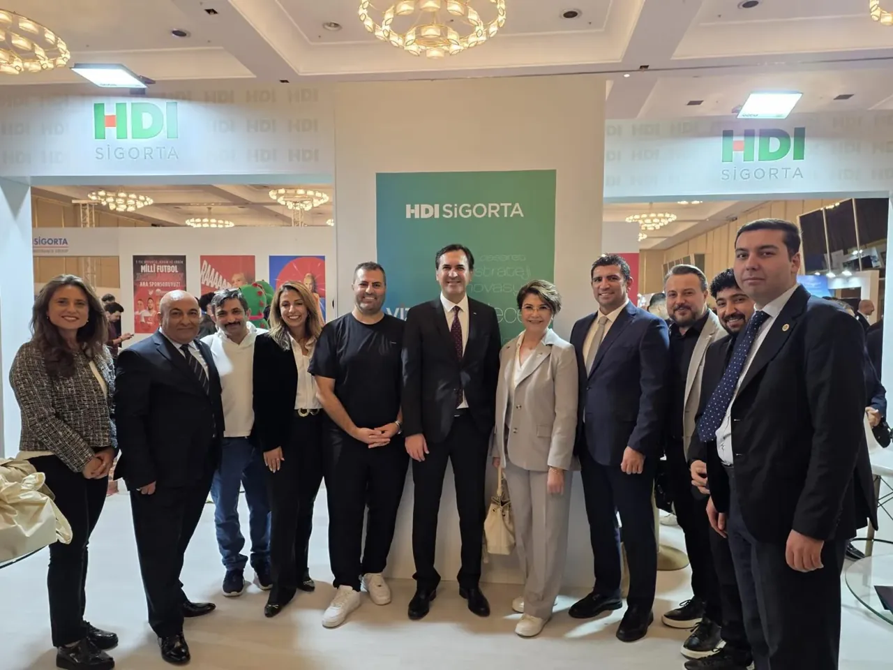 HDI Sigorta etkinliğinde acente temsilcileri